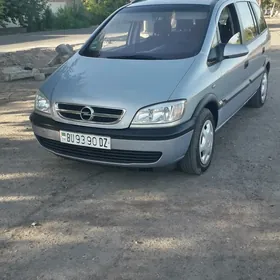 Opel Zafira 2002