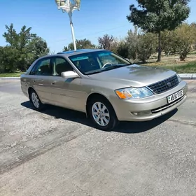 Toyota Avalon 2001