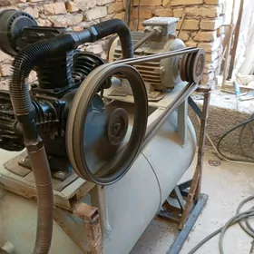 KOMPRESSOR