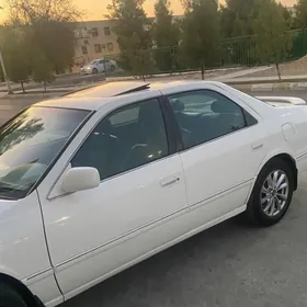 Toyota Camry 1998