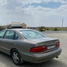 Toyota Avalon 1999