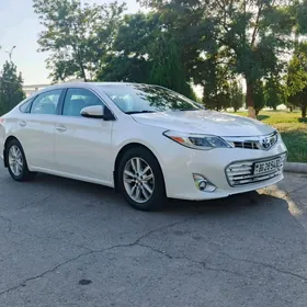 Toyota Avalon 2015