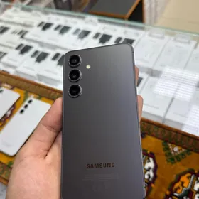 Samsung s24 12/256gb