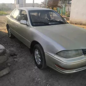 Toyota Camry 1993