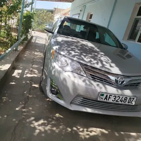 Toyota Camry 2012