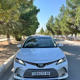 Toyota Camry 2020