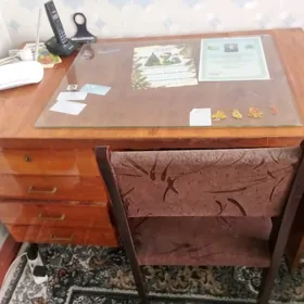 домашние вещи  диван