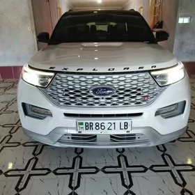 Ford Explorer 2022