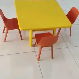 çaglar üçin stol stul