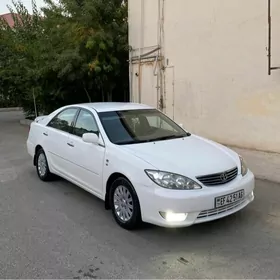 Toyota Camry 2005