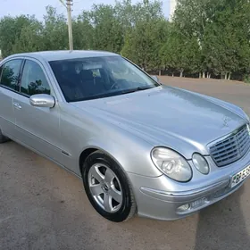 Mercedes-Benz 230E 2003
