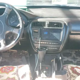 Toyota Carina 1992