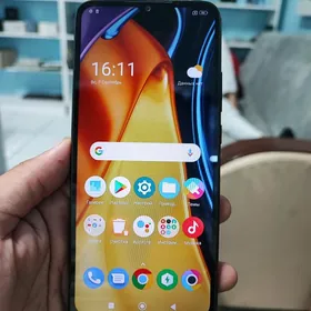 Poco C40