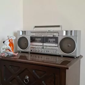 Магнитофон SHARP GF-5OOZ