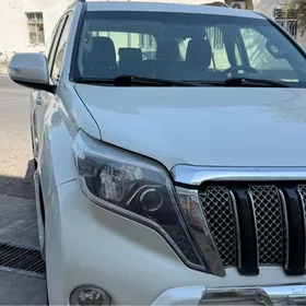 Toyota Land Cruiser Prado 2014