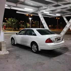 Toyota Avalon 2001