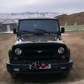 UAZ Profi 2005