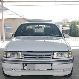 Opel Vectra 1989