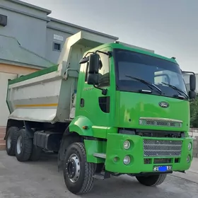 Ford Cargo 3535D 2013
