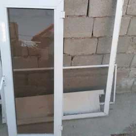 Plasti aýna
