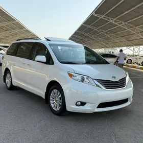 Toyota Sienna 2017