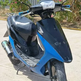 Skuter Honda
