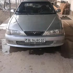 Toyota Vista 1995