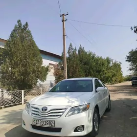 Toyota Camry 2010