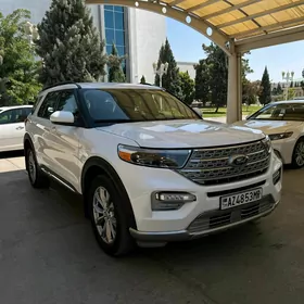 Ford Explorer 2021