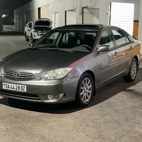 Toyota Camry 2005