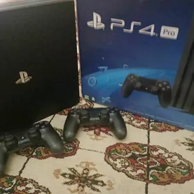 PS4 PRO