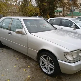 Mercedes-Benz S-Class 1994
