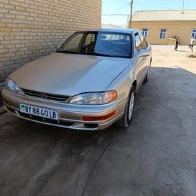 Toyota Camry 1992
