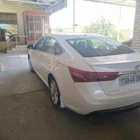 Toyota Avalon 2018