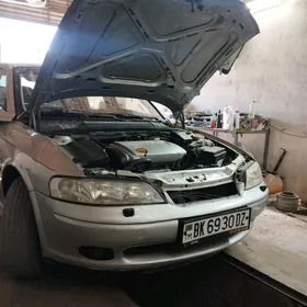 Opel Vectra 2000