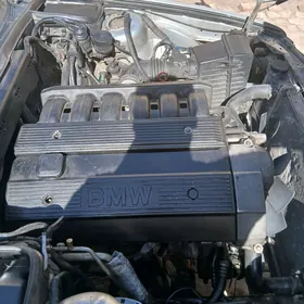 BMW 525 1991