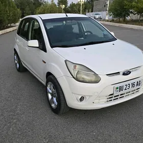 Ford Figo 2012