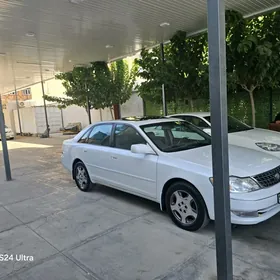 Toyota Avalon 2001