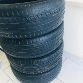 245/55/R19