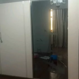 şkaf
