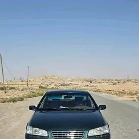 Toyota Camry 1998