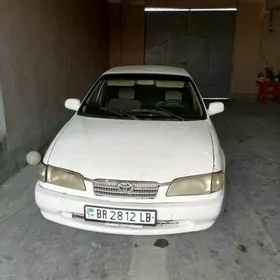 Toyota Corolla 1995