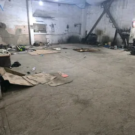 awtoserwis, morda ýer