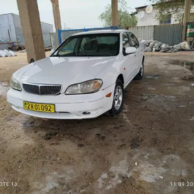 Nissan Maxima 2000