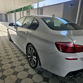 BMW M5 2016