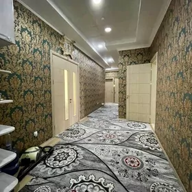  Аренда Салон 180м²