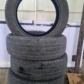 BRIDGESTONE 235/55/20 yyl 24