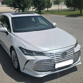 Toyota Avalon 2022