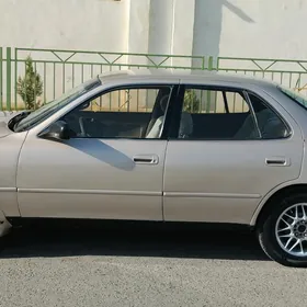 Toyota Camry 1993