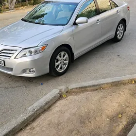 Toyota Camry 2011
